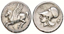 Corinthe, 275-250 avant J.-C.
Statère, AG 8.47 g. 
Avers : Q Pégase volant à gauche, les ailes déployées en bas Q
Revers : Tête casquée d'Athéna à ...