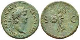 Nero 54-68 après  J.-C. 
As, Lugdunum, 66 après J.C., AE 12 g. 
Avers : NERO CAESAR AVG GERM IMP Buste lauré de Néron à droite.
Revers : SC La Vict...