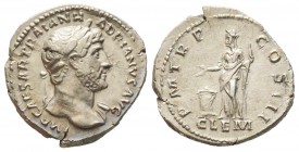 Hadrianus 117-138
Denarius, Rome, 119-122, AG 3.49 g.
Avers : IMP CAESAR TRAIAN HADRIANVS AVG Buste lauré et drapé d'Hadrien à droite.
Revers : P M...