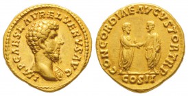Lvcius Verus co-empereur 161-169 après J.-C.
Aureus, Rome, 161, AU 7.31 g.
Avers : IMP CAES L AVREL VERVS SVG. Tête à droite avec aegis.
Revers : C...