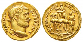 Maximianus Hercules 286-310
Aureus, Augusta Treverorum, 295-305, AU 5.33 g.
Avers : MAXIMIANVS P F AVG Tête laurée de Maximien à droite.
Revers : P...