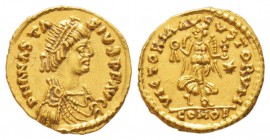 Théodoric dit le Grand 518-526
Tremissis au nom et au type de Anastasius, Rome, 492-518, AU 1.46 g.
Avers : DN ANASTASIVS P F AVG Buste diadémé, dra...