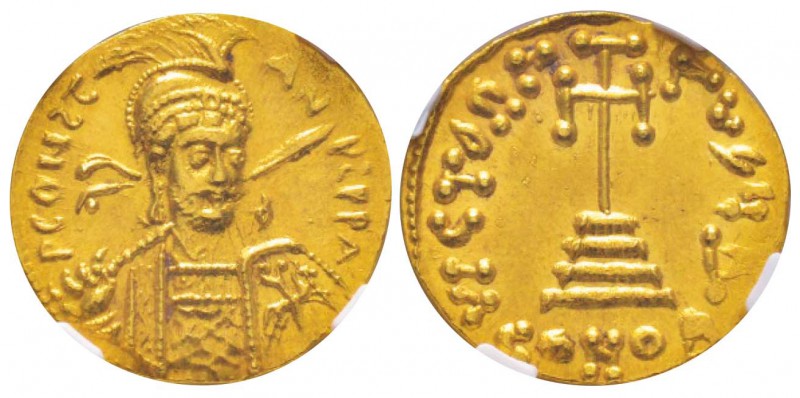 Constantin IV 668-685
Solidus, Constantinople, 668-685, AU 4.48 g.
Avers : P C...