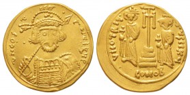 Constantin IV 668-685
Solidus, Syracuse, 668-674, AU 4.23g.
Avers : PN COS P ANTIUS YP  Buste casqué à plume et aigrette de 3⁄4 de face portant une ...