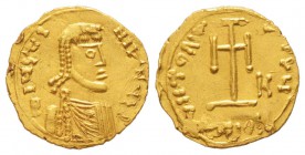 Iustinianus II (Premier règne) 685-695
Tremissis, Syracuse, AU 1.32g. 
Avers : d N IVSTINIAVS PP Buste de Justinien à droite.
Revers : VICTORIA AVG...