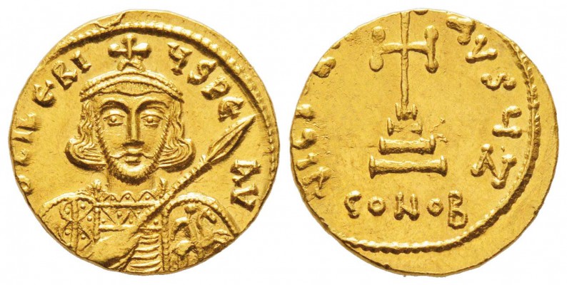 Tiberius III 698-705
Solidus, Constantinople, 668-685, AU 4.45g.
Avers : D TIb...