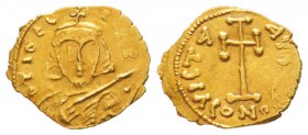 Tiberius III 698-705
Tremissis, Rome, AU 0.86 g. 
Avers : D TIBERI PP Buste drapé et cuirassé de Tiberius tenant une lance et un bouclier.
Revers :...