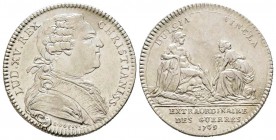 Corse, Jeton, 1769, AG 9.84 g.
Avers : LUD XV REX  CHRISTIANISS Buste à droite de Louis XV, signé B. Duviv
Revers : DULCIA VINCLA EXTRAORDINAIRE  DE...