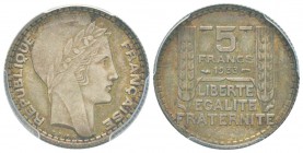 IIIe République, Essai de 5 Francs Turin, Paris, 1933, AG 6 g. 
Ref :  Taill.140.7, Maz.2570b (R2)
Conservation : PCGS SP64. Rarissime