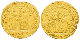 Venezia, Alvise III Mocenigo 1722-1732
Quarto di ducato da 2 Zecchini, AU 6.73 g.   
Avers : SMV ALOY MOCENI D S à l'exergue V Q. Le Doge à genoux d...