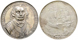 Netherlands, Médaille mort de l'Admiral Marten van Tromp, Amsterdam, 1653, par Jurriaen Pool, AG 93 g  65 mm
Avers : MARTEN HARPERTS ENTROMP RIDDER,s...