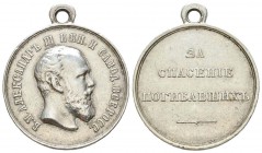 Russie, Alexandre III 1881-1894
Médaille  AG 13.79 g. 29 mm
Avers : Portrait de l'empereur Alexandre III
Revers : за спасение погибавшихъ  "pour qu...
