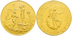 Russie, Nicolas II 1894-1917
Médaille en or Baptême du Christ, XIXe siecle, AU 27 g. 53 mm
Avers : Saint Jean-Batiste baptisant le Christ dans le Jo...