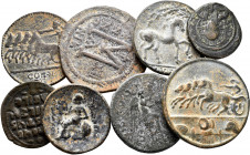 Antike: Lot 8 Stück: Bronzemünzen/Bronzemedaillons aus Griechenland, Syracusa, Byzanz und der Römischen Republik, alle unbestimmt und ungeprüft. Gekau...