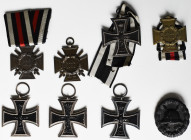 Orden & Ehrenzeichen: Erster Weltkrieg: Lot 8 Artikel, dabei: 4 x EK II. 1914, 2 x Ehrenkreuz für Frontkämpfer, 1 x Ehrenkreuz für Kriegsteilnehmer so...