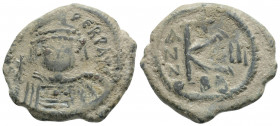 Byzantine
Maurice Tiberius (582-602 AD). Constantinople
AE Follis (25.8mm 5.9g)