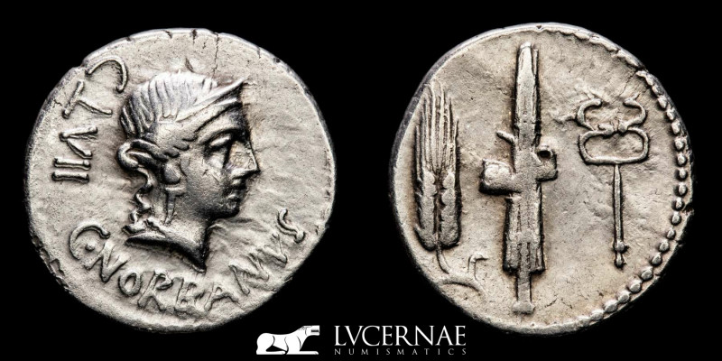 Roman Republic - C. Norbanus, silver denarius (3,60 g. 18 mm.). Rome mint, 83 B....