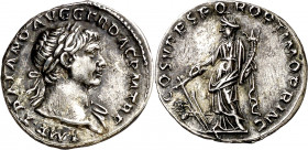 (107 d.C.). Trajano. Denario. (Spink 3125) (S. 87) (RIC. 122). Rayitas. 3,10 g. (EBC-).