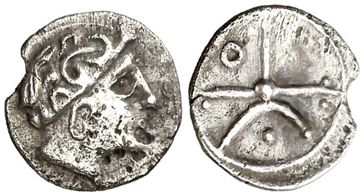 Divisores ibéricos de imitación massaliota. Tritetartemorion. (FAB. 1190 var) (A...