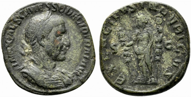 Trajan Decius (249-251). Æ Sestertius (27mm, 14.95g, 1h). Rome, AD 249. Laureate...