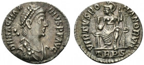 Magnus Maximus (383-388). AR Siliqua (16mm, 1.85g, 6h). Treveri. Pearl-diademed, draped and cuirassed bust r. R/ Constantinopolis seated facing, head ...