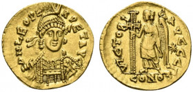 Leo I (457-474). AV Solidus (19mm, 4.44g, 6h). Constantinople, AD 462 or 466. Pearl-diademed, helmeted and cuirassed bust facing slightly r., holding ...