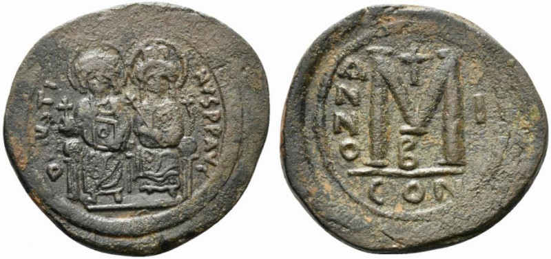 Justin II and Sophia (565-578). Æ 40 Nummi (33mm, 15.36g, 6h). Constantinople, y...