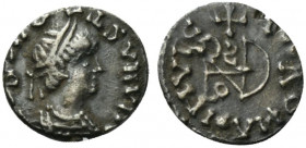 Ostrogoths, Theoderic (493-526). AR Quarter Siliqua (11.5mm, 0.79g, 5h). In the name of Anastasius I. Mediolanum, c. 491-501. Pearl-diademed and mantl...