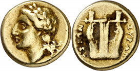 (310-300 a.C.). Sicilia. Siracusa. 1/4 de estátera de oro. (S. 958) (CNG. II, 1295). Acuñada bajo Agatocles. 1,82 g. MBC.