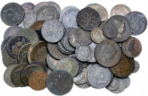 Isabel II. Lote de 107 monedas de cobre en diferentes valores. Imprescindible examinar. BC-/MBC-.