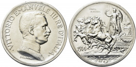 REGNO D’ITALIA. Vittorio Emanuele III, 1900-1943.
5 Lire 1914 PROVA DI STAMPA Roma, Quadriga briosa. Ag gr. 24,80 mm. 37
Dr. Semibusto del sovrano i...