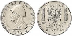REGNO D’ALBANIA. Vittorio Emanuele III, 1939-1943.
0,50 Lek 1939 a. XVIII Roma PROVA. Ac 
Dr. Semibusto del sovrano in uniforme con testa elmata riv...