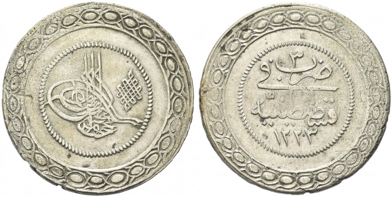 TURCHIA. Mahmud II, 1808-1839.
5 Kurush 1223 (1808). Ag gr. 25,03
Dr. Toughra....