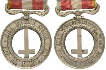  EUROPA UND ÜBERSEE   VATIKAN   Auszeichnungen Medaillen   (D) Castelfidardo - Medaille 1860. Weißmetall, mit beweglichem Bandbügel und altem, aber fa...