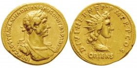 Hadrianus 117-138
Aureus, Rome, 117, AU 7,28g.
Avers : IMP CAES TRAIAN HADRIANO AVG DIVI TRA PARTH F Buste lauré, drapé et cuirassé à droite. Re...