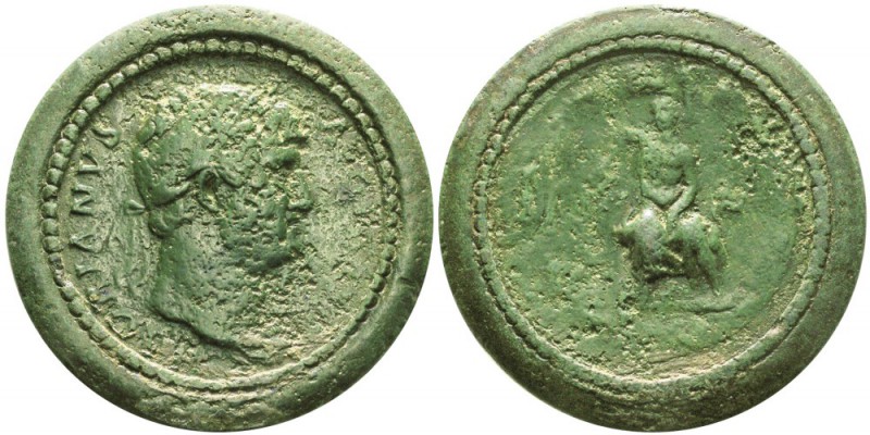 Hadrianus 117-138
Médaillon, Rome, 117-138, AE 40.75g. 42mm Avers: HADRIANVS A...
