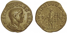 Maximinus 235-238
pour Maximus Caesar
Sestertius, Rome, 235-236, AE 22.13g.
Avers : MAXIMVS CAES GERM Buste drapé à droite. Revers : PRINCIPI IVV...