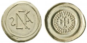 Lombards
Tremissis, Lucca, VIIe - VIIIe siècle, AU (or pâle) 1.03g.
Avers : Monogramme de LUCA, S reversé dans le champ à gauche. Revers : Croix...