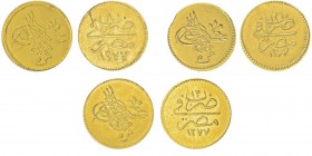 Abdul Aziz AH 1277-1293 (1861-1876)
Lot de 3 pieces de 5 Qirsh, 1277/8,12,13 (1867,1871,1872), AU 0.43g par monnaie. Ref : KM#255, Fr.15
Conservatio...