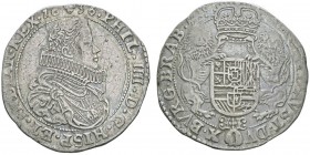 Felipe IV 1621-1665
Demi-ducaton, Bruxelles, 1636, AG 15.82g.
Avers : PHIL IIII DG HISP ET INDIAR REX 16 36
Buste cuirassé à droite, une grande f...