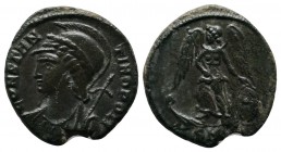 Constantine I (306-337), Nummus, Cyzicus, 331-334 AD. Æ (17mm-2,37g) CONSTAN - TINOPOLI. Helmeted bust of Constantinopolis left, wearing mantle and ho...
