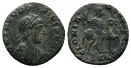 Theodosius I. 379-395 AD. Æ (15mm-1,39g). Cyzicus mint. DN THEODO-SIVS PF AVG. Diademed, draped, and cuirassed bust right / GLORIA ROMANORVM. Emperor ...