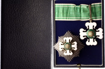 Brazil Order of Military Merit Grand Officer Set 1934
Barac# 128, 129; Silver gilt; in case; Ordem do Merito Militar. Condition I-II.