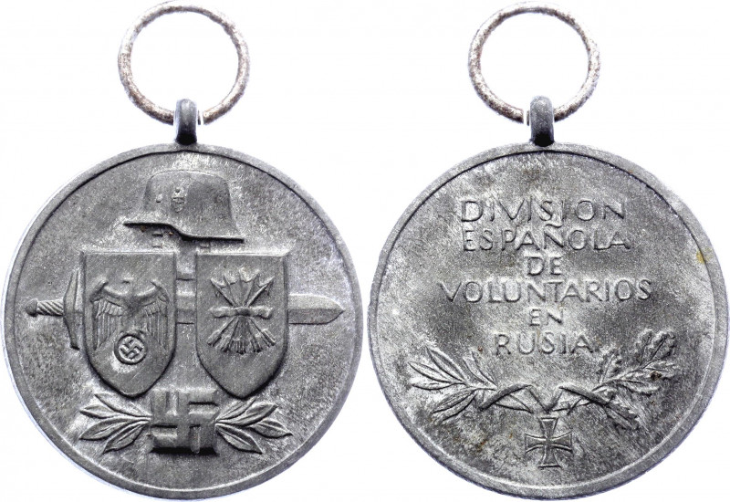 Spain WWII Zinc Medal "Spanish Volonteers Division Invasion to Russia"
Division...