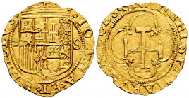 Charles-Joanna (1504-1555). 1 escudo. Sevilla. (Cal-199). (Tauler-22c). Au. 3,38 g. Shield between D square and S. Reverse legend starts at 2 h. VF. E...