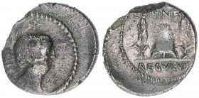 L. Livineius Regulus - Prätor
Römisches Reich - Republik. Denar, 42 BC. Regulus war gleichzeitig mit Cicero in Verbannung - sehr selten
3,61g
Cr.494/2...