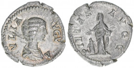 Julia Domna + 217, Gattin des Septimius Severus
Römisches Reich - Kaiserzeit. Denar. PIETAS AVGG
Rom
3,28g
RIC 572
vz
