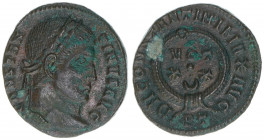 Constantinus I. 307-337
Römisches Reich - Kaiserzeit. Follis. VOT XX
Ticinum
2,61g
RIC 140
ss+