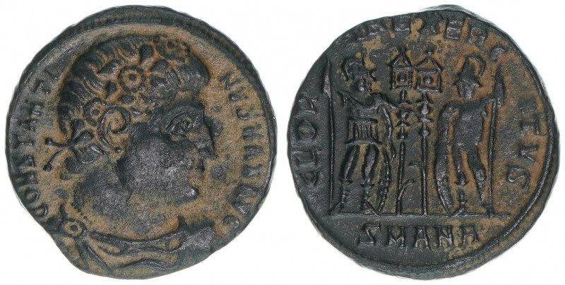 Constantinus I. 307-337
Römisches Reich - Kaiserzeit. Follis. GLORIA EXERCITVS
A...