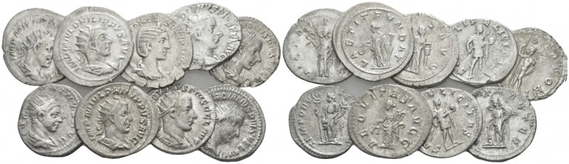 Philip I, 244-249 Large lot of 9 Antoniniani Rome circa 244-249, AR 20.00 mm., 3...